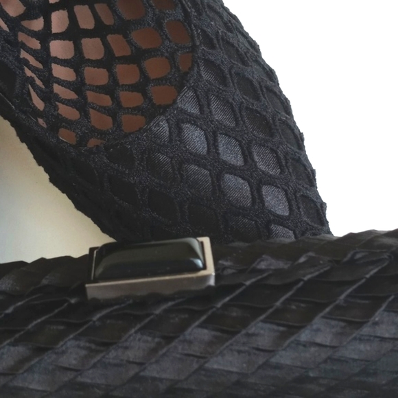 3 Piece Black Satin Evening Wear Combo Heels and Clutch Set - Picture 5 of 7